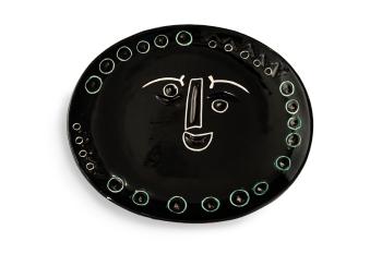 Visage dans un ovale, 1955 by 
																	Pablo Picasso